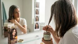 Goodbye Hair Dye for Grey Hair: The Conditioner Mix That Restores Natural Colour Gradually – Simply Revision